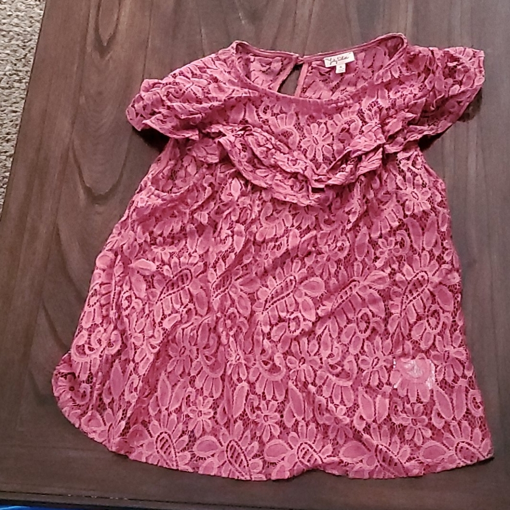 Xl lace top
